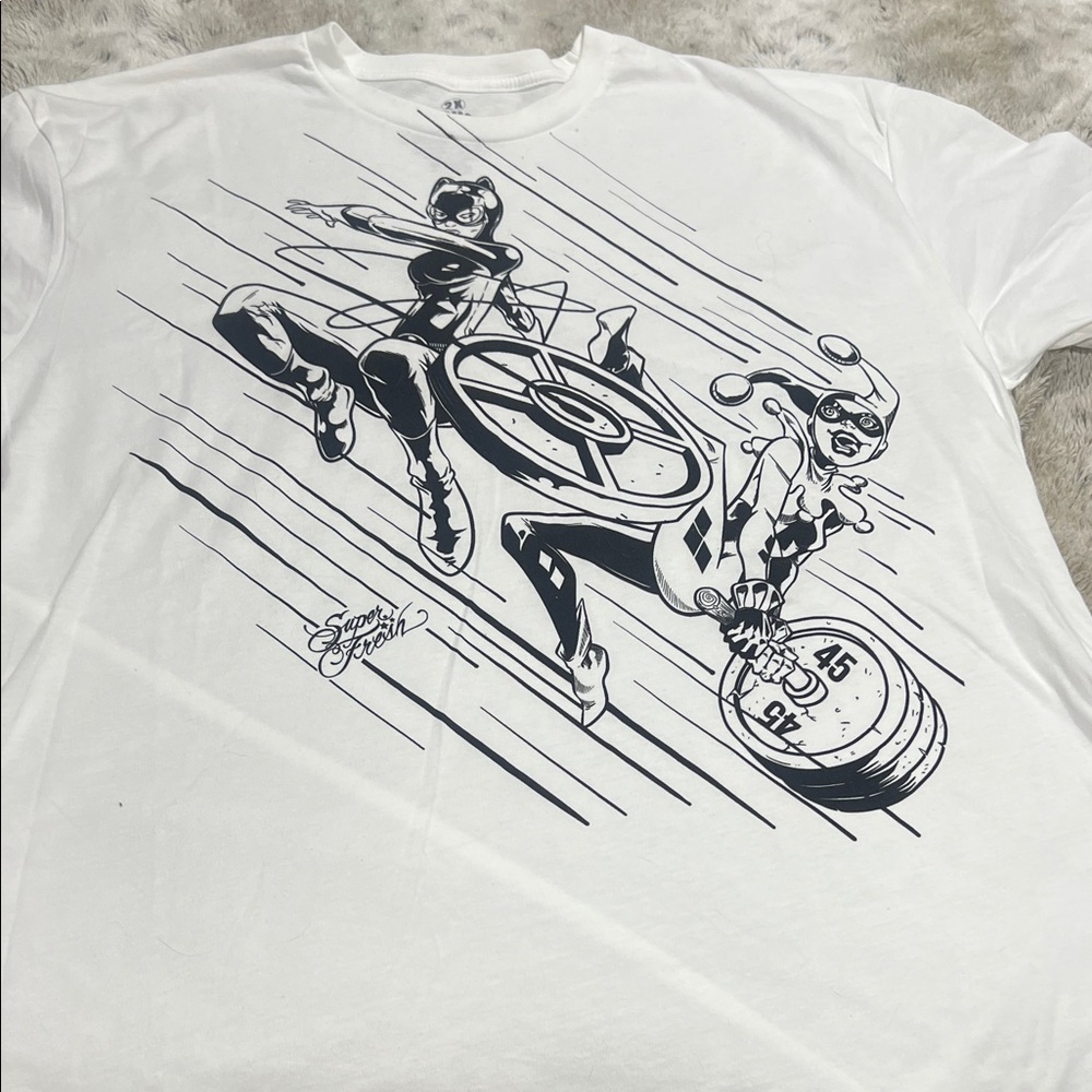 Black Cat & Harley Quinn Comic Artwork T-Shirt size 2X- NEW